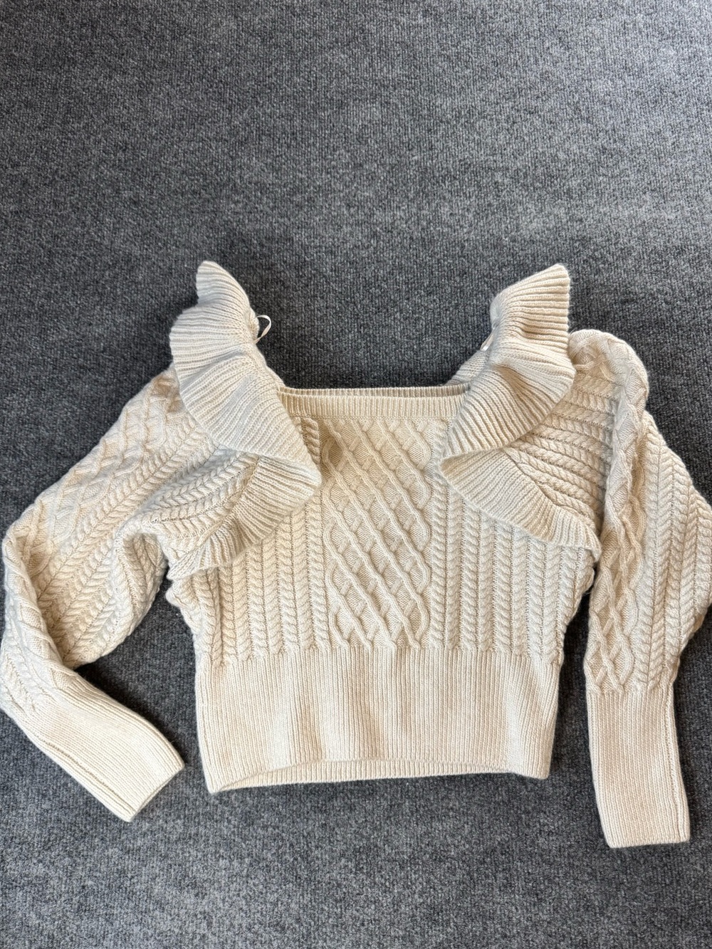H&M Cream Ruffle Cable-Knit Women's Sweater